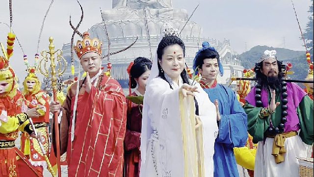 观音宝库开，财源滚滚来，记得来东莞观音山许愿！