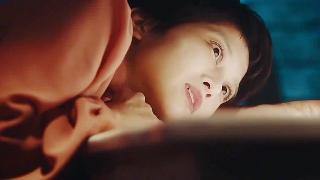 人前是女神，人后变态女！也就日本人能拍出这种电影！