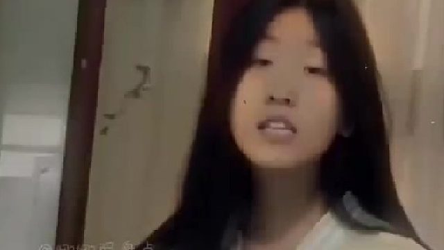 热的快炸了 开空调啊