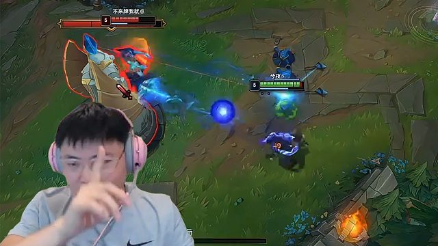 【Uzi】乌兹谈为啥不选兮夜，兮夜瑞兹对线干碎果子哥蛇女后悔：当时我找他，他不在家，天天和妹子旅游