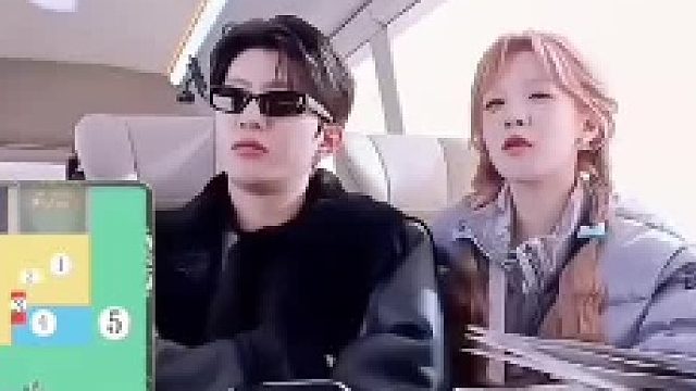 雨琦看图片一部分就能猜出是谁好厉害 太厉害了 猜成功。