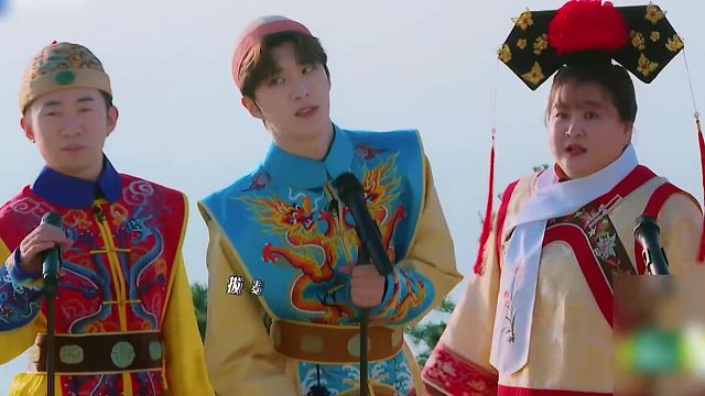 周深：我有点受伤