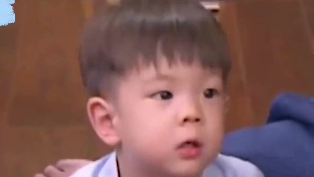 杜江：我只想让儿子说一句“爸爸帅”，怎么到最后我成儿子了。