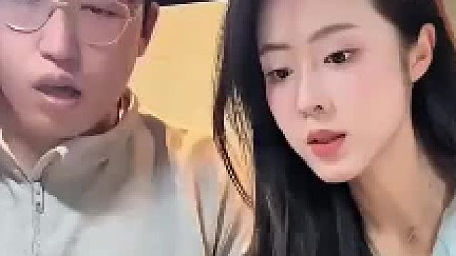 男生教女友煎蛋的甜蜜日常，甜蜜中的小插曲！