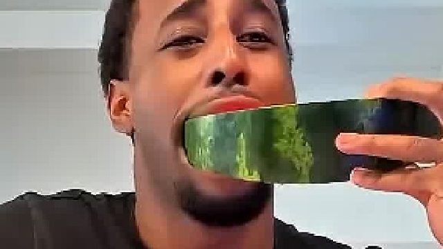 你下次吃西瓜的时候表演这个给我看