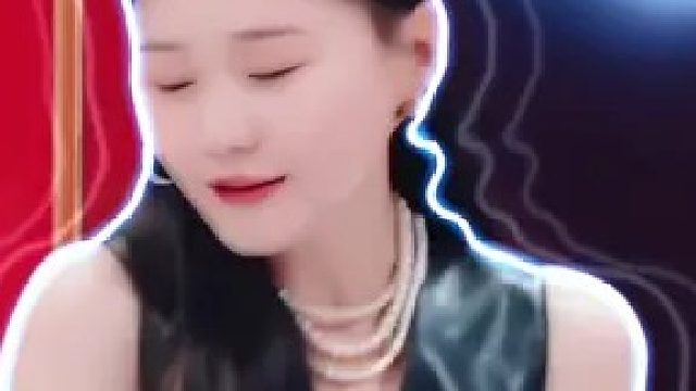 鸡蛋好烫 甜度更烫     甜到烫手  鸡蛋认输