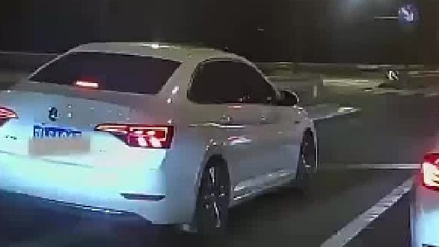 牛逼牛逼成功反杀[龇牙]