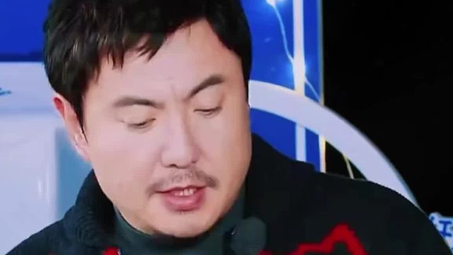 冰哥虽然嘴快，但脑子转得挺快。