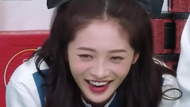 《郑恺吃东西能把于洋笑出猪叫》