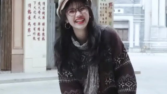 捉迷藏躲在厕所里，这绝对是个高手！