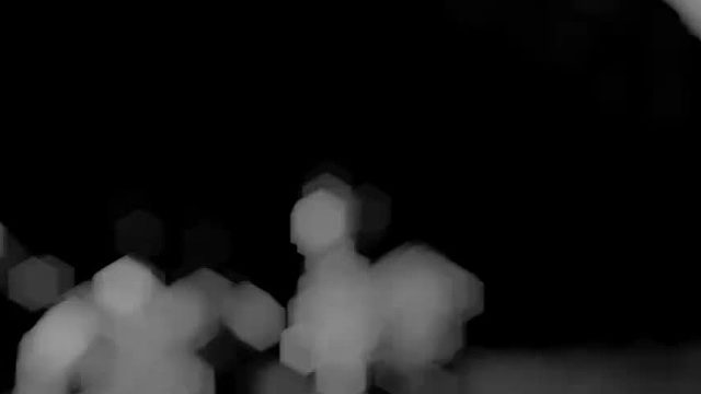 白豆腐变脸名场面，一本正经秒破功