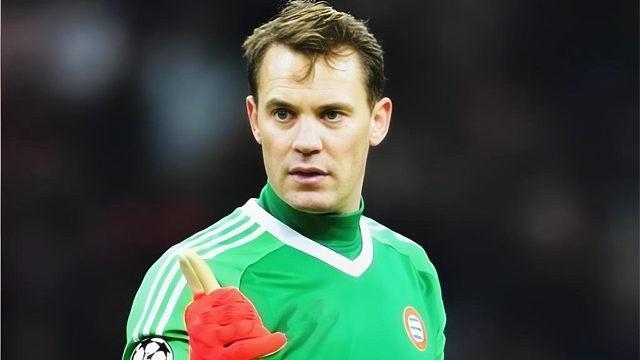 比诺伊尔还会玩！比乙门将前场过人被断，惨遭中场吊射