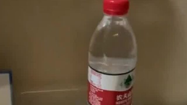 原来矿泉水也有酒店专供？终于明白一个人的成功不是偶然的。