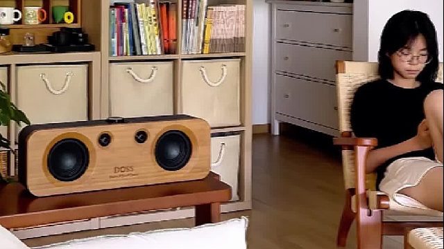 卧室小音响，听歌追剧刚刚好
