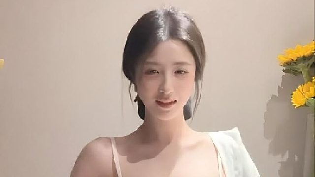 靠近一点，你会心动的