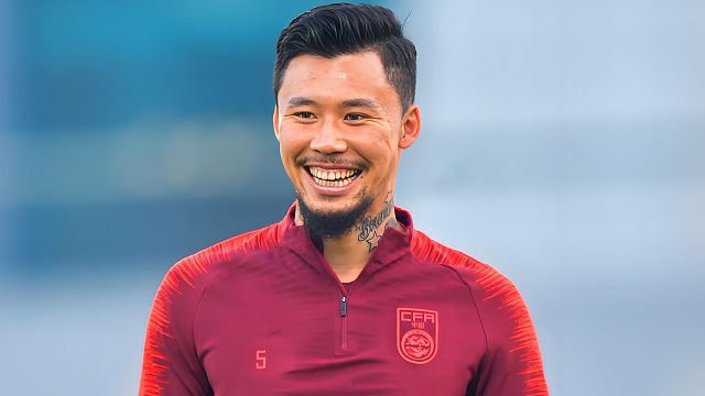 够认真！国足名场面：张琳芃写训练笔记，已经写了好几本