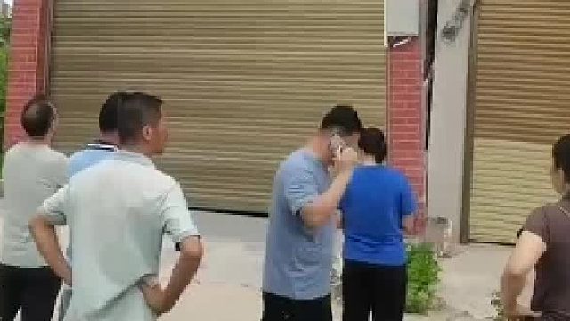 四间屋盖5层上边应该牵在一起