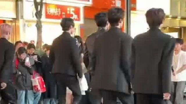 这鞋有15厘米吧