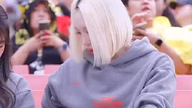 颜值气质美女完美身材 青春活力无限魅力