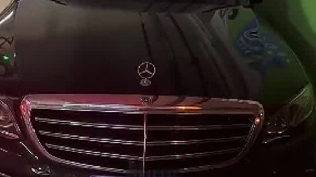 女司机曝光别人乱停车，没想到镜头一转，妥妥的自己曝光自己