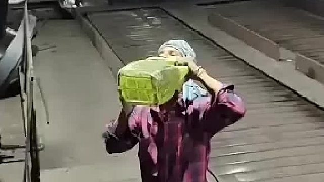 这能干到全须全尾儿的退休，算是奇迹了