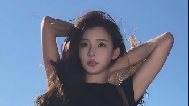 不用刻意靠近，你已经在沦陷