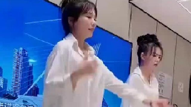 穿的不一样吗？