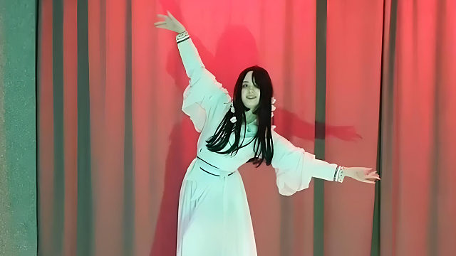 俄罗斯姑娘才艺表演24.01.28_小逗比(安娜)03
