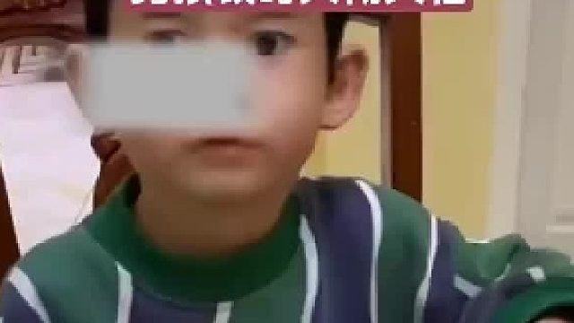 男孩询问哥哥长相重要吗？哥哥一番操作下来，男孩大彻大悟