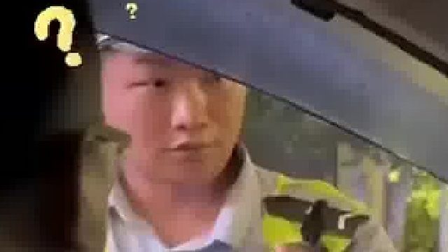 男子坐右舵车遇查酒驾，检测仪亮灯，原来他并非驾驶员