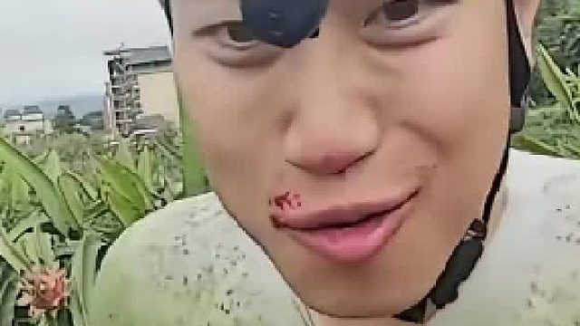 根本就没想收你钱，又怕你不好意思，所以一块钱