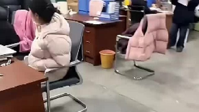 同学：哟喜欢坐轿子