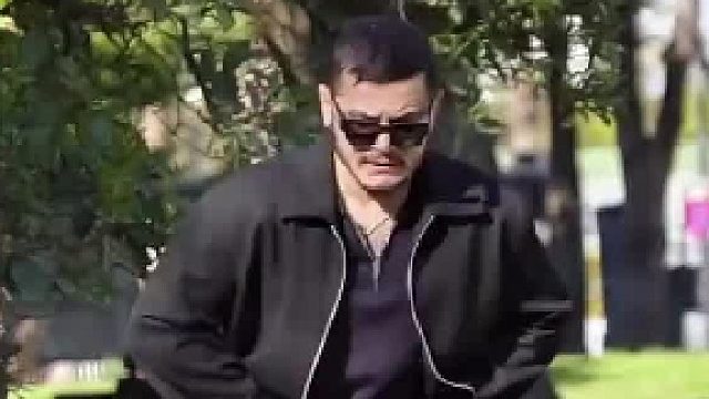 这女的表情