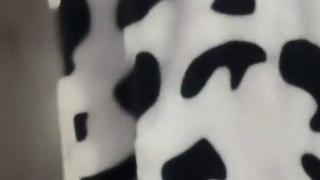 满脑子哇塞呼摸腿蹲起变装 变装