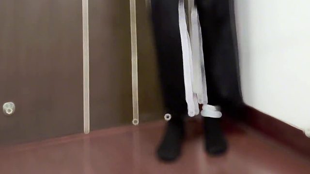 恋爱首选狮子座 跪地变装