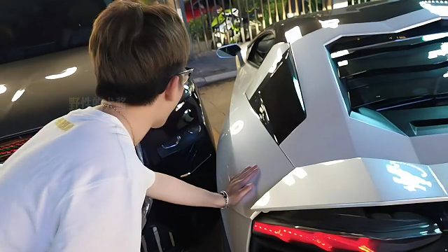 阿良帮小六子停车，把小酷众人吓惨了，不凡：先下崽一波