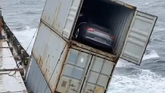 这不成了水淹车了吗？肯定贬值