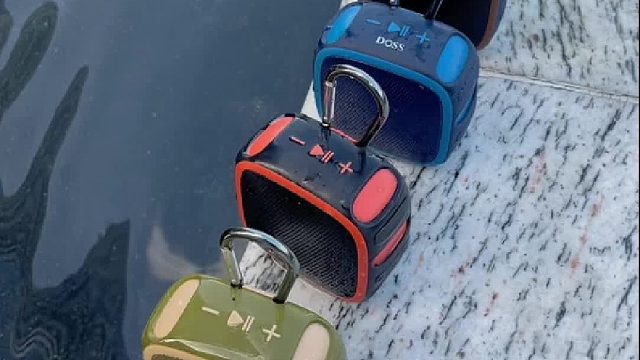 DOSS便携低音炮，户外露营听歌神器