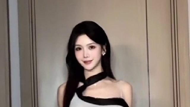 秀出好身材 又刷到我了吧 妩媚性感 扭一扭 谁还不是小腰精