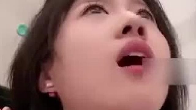 ~女：你别逼我，__我就是不加香菜
