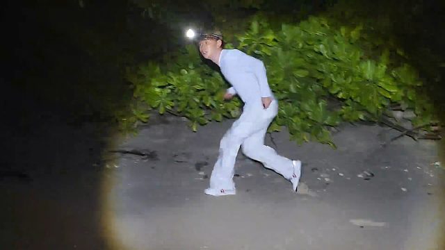 童锦程被蛇哥耍了一把，差点直接吓尿了