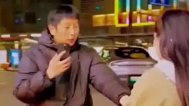 低情商_没电被抓__高情商_说是安全教育