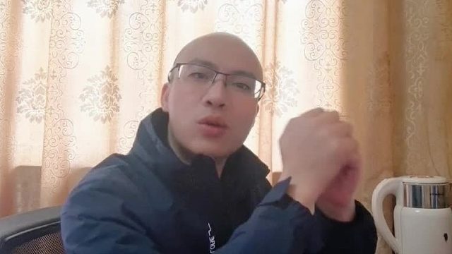 处子秀给了虎牙直播，欢迎，多多包涵-片段1 坚持看完你不笑算我输