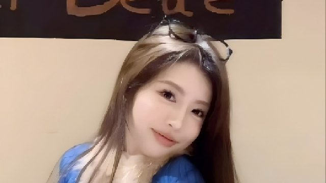 不迎合世俗，只取悦自己
