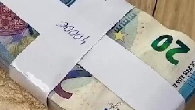 即使钞票看起来已经数过了，你也必须自己再数一遍！