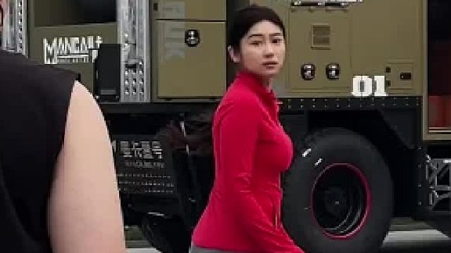 其实他就是想要你的瑜伽裤