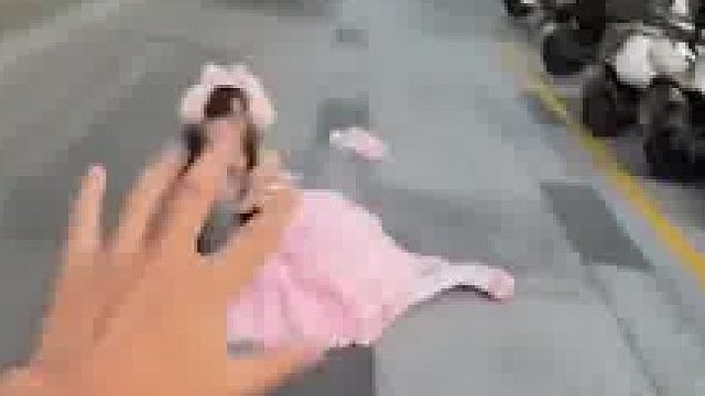 这手机真的丑