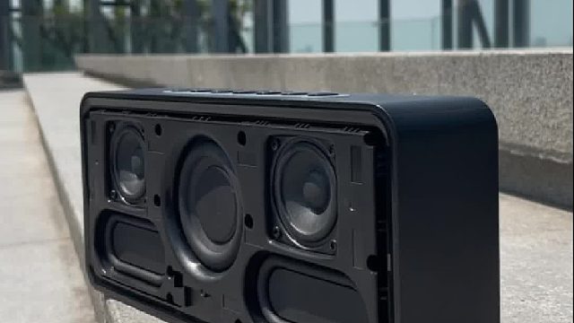三喇叭双振膜专业2.1桌面音响