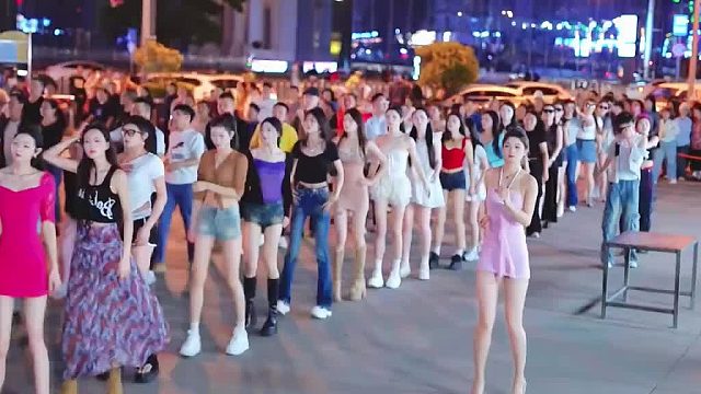 我们这里怎么没有这样的广场舞