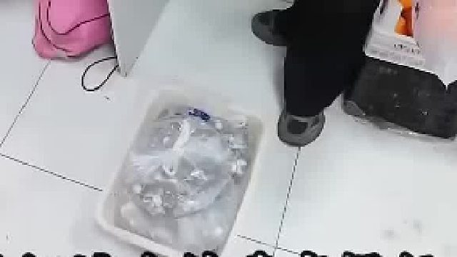 这是赌的    因为谁知道一共有多少钱